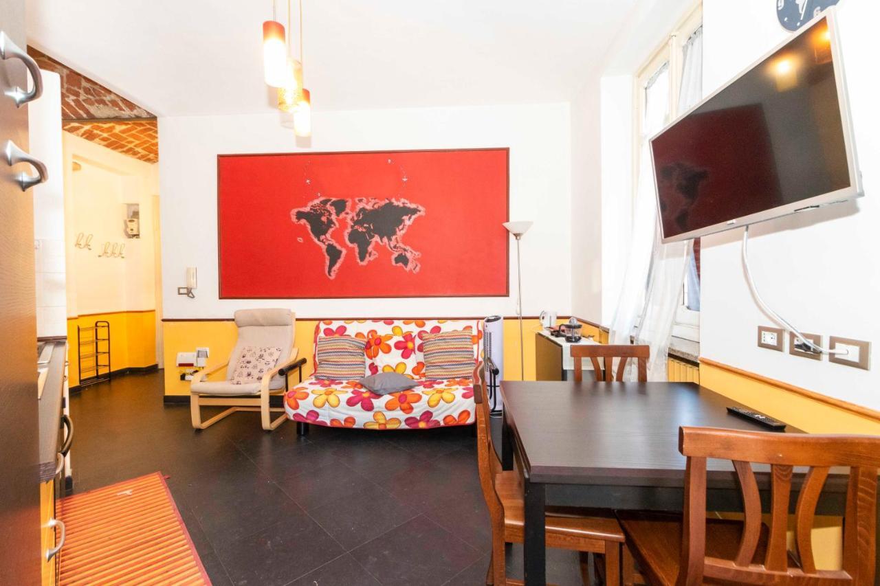 Colourful & Cozy Apartment Cenisia Turin Exterior foto